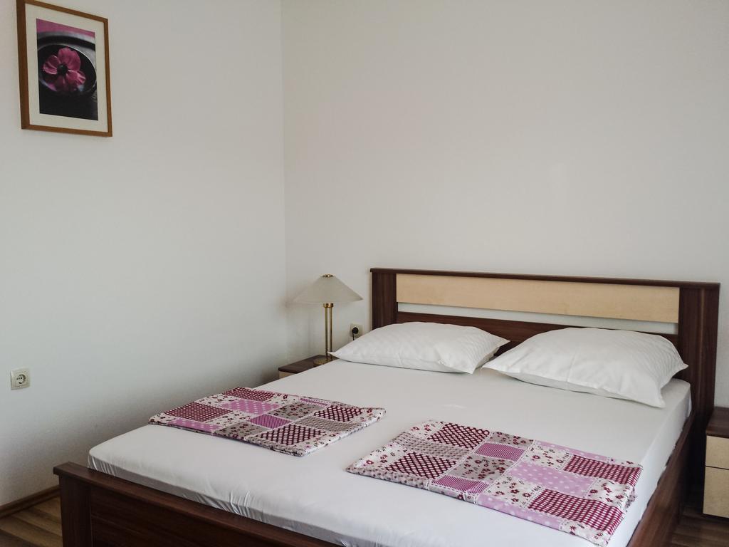 Apartments Angela Говедари Экстерьер фото